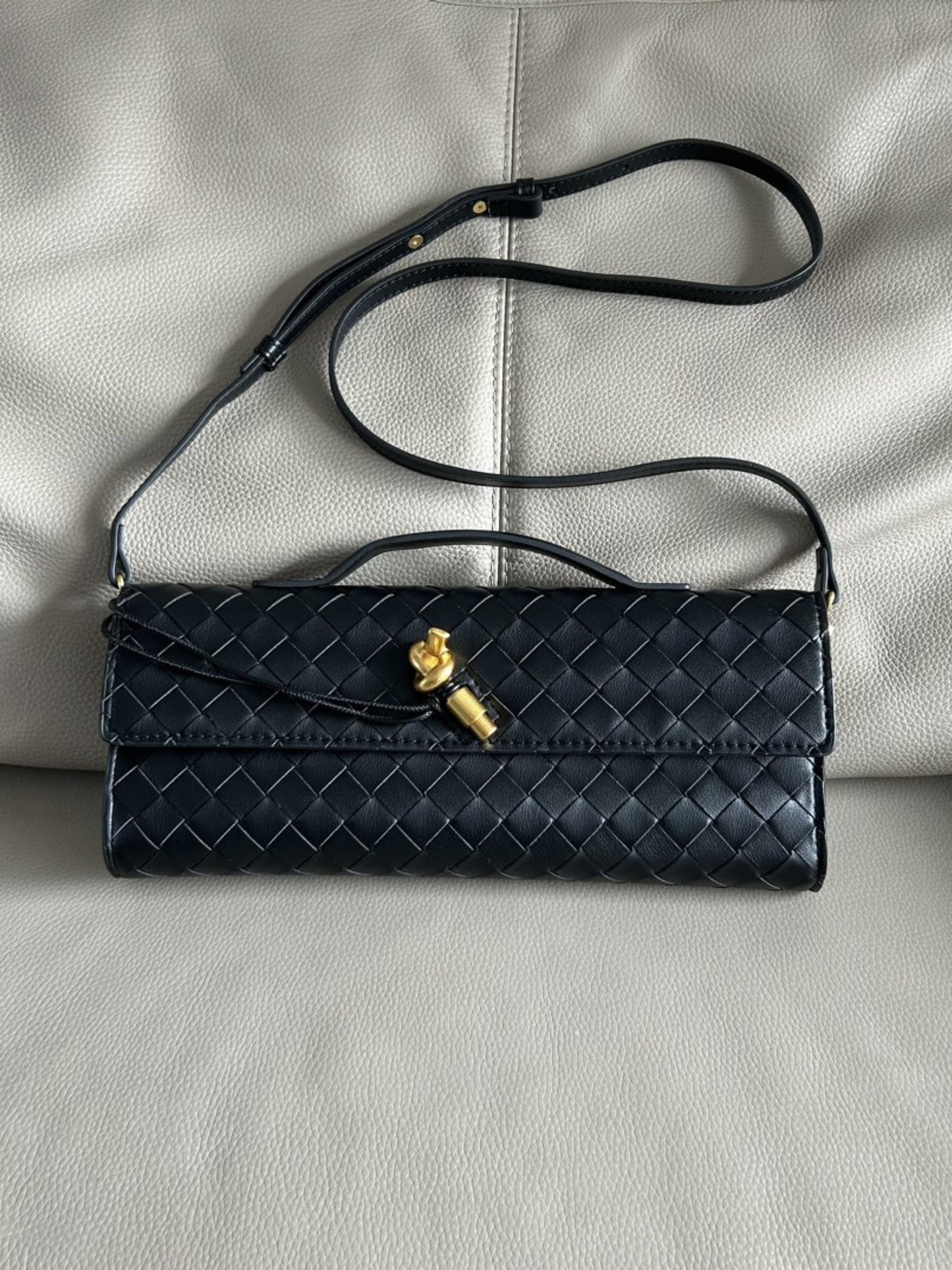 Lana | Woven Clutch